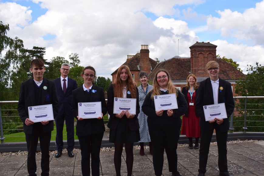 Year 10 students celebrate Scholars Programme graduation - School News ...